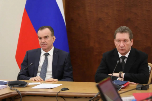 Губернатор Краснодарского края обсудил подготовку к новогодним праздникам