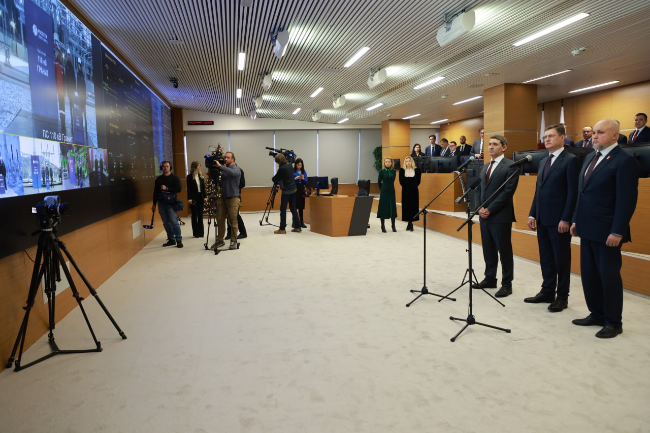 Вице-премьер Александр Новак дал старт работе новых энергообъектов в четырёх регионах России