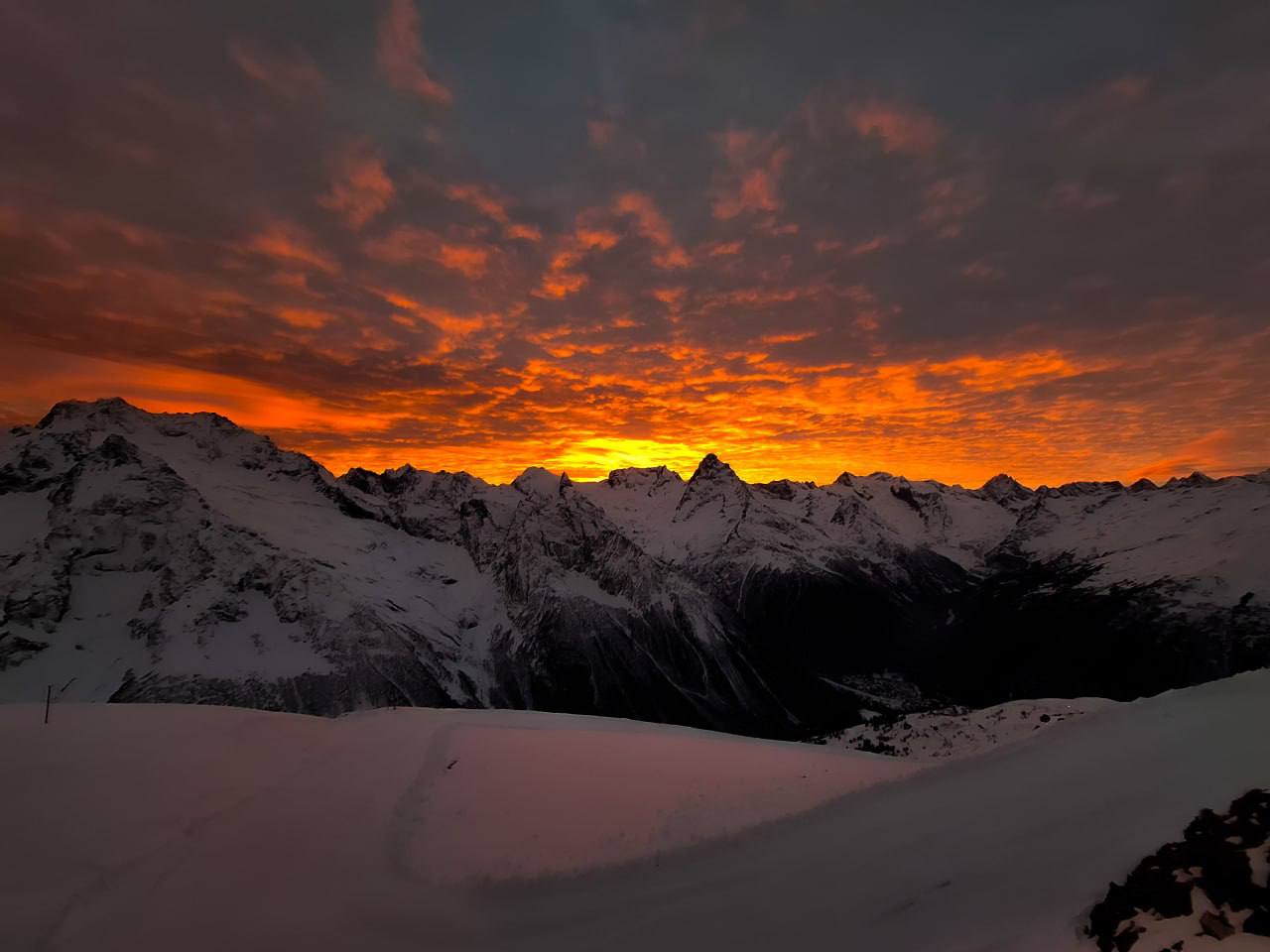 Карачаево-Черкесия отмечает 104-летие: глава региона обратился к землякам с поздравительным словом