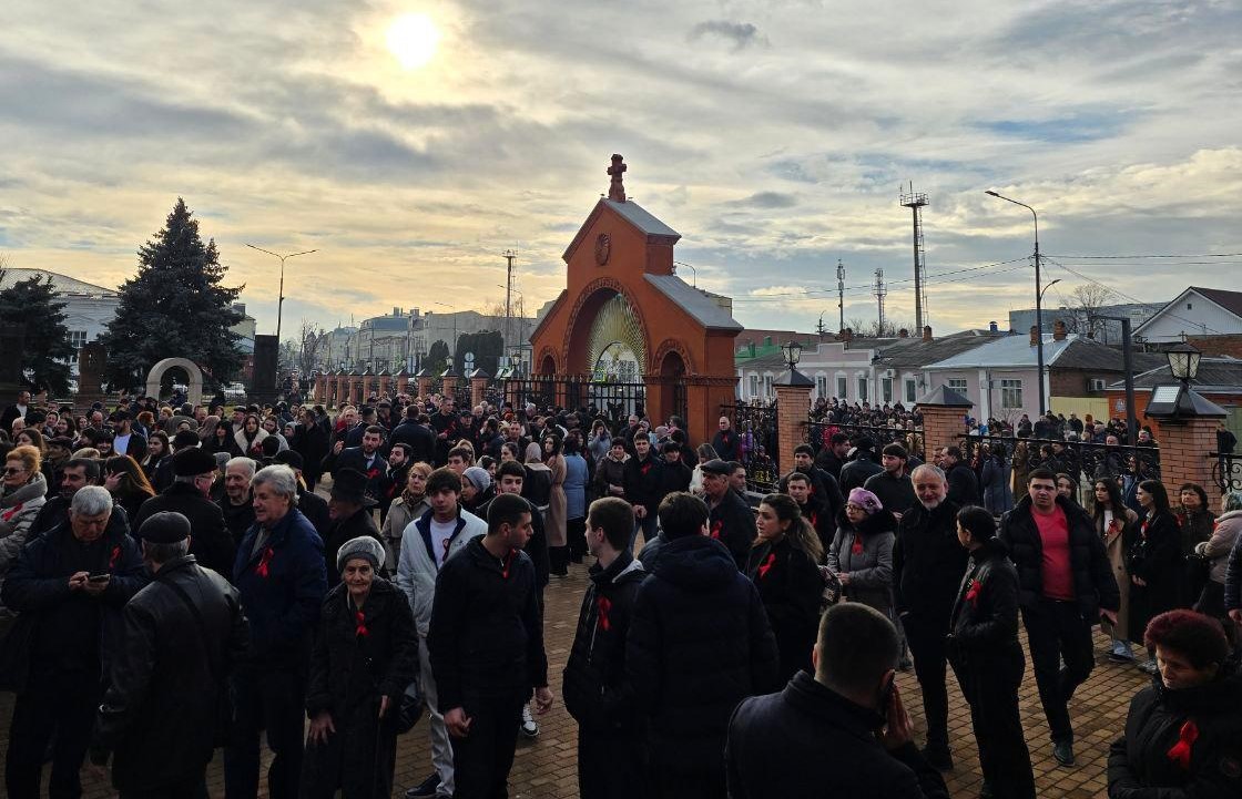 Массовая акция в поддержку Армянской Апостольской церкви прошла в Армавире