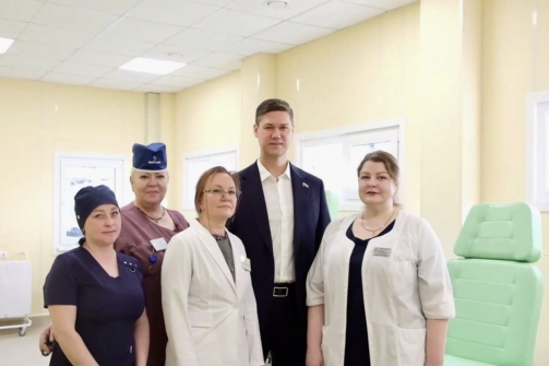 Сергей Алтухов осмотрел модульный онкоцентр в Новороссийске