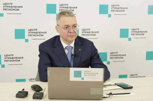 Владимир Владимиров ответил на 70 вопросов жителей в ходе прямой линии