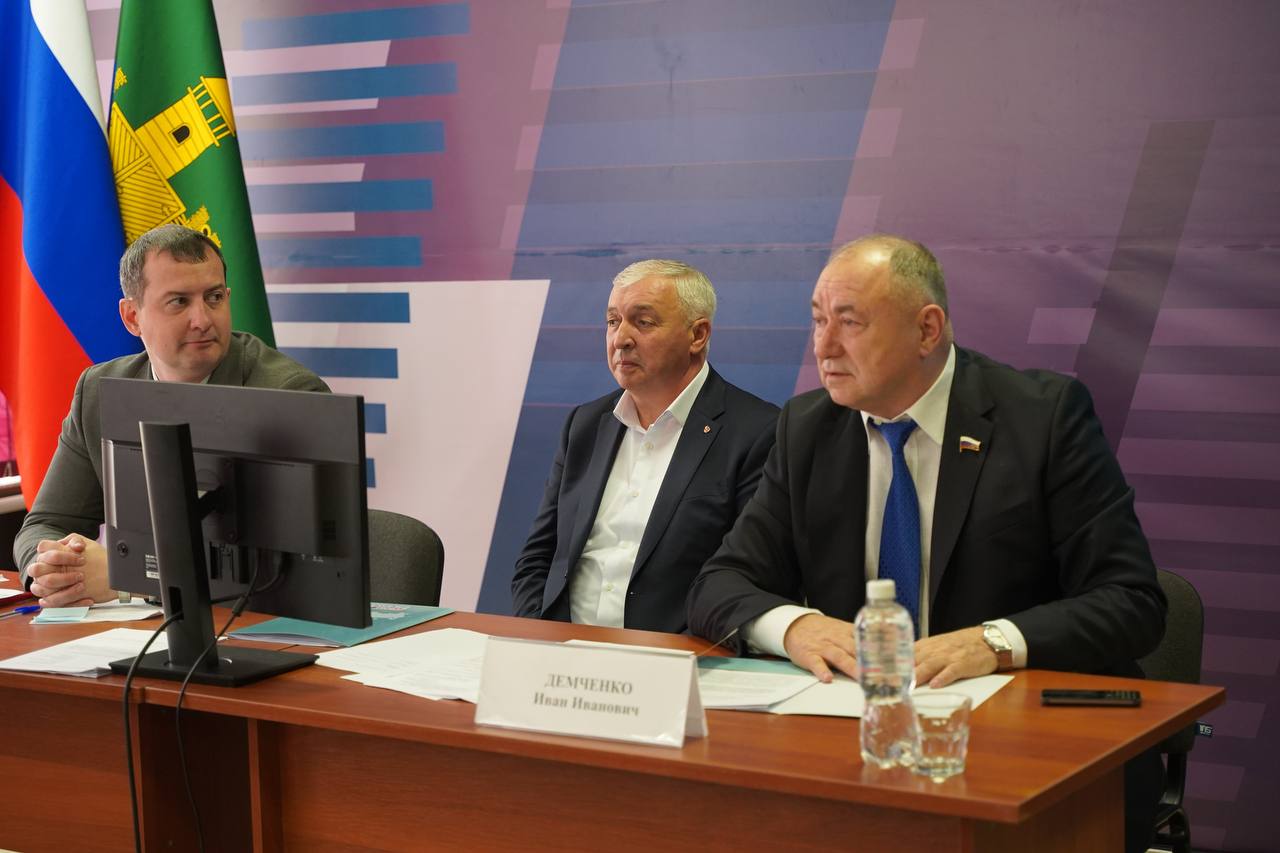 В Абинском районе обсуждают строительство комплекса по обращению с отходами