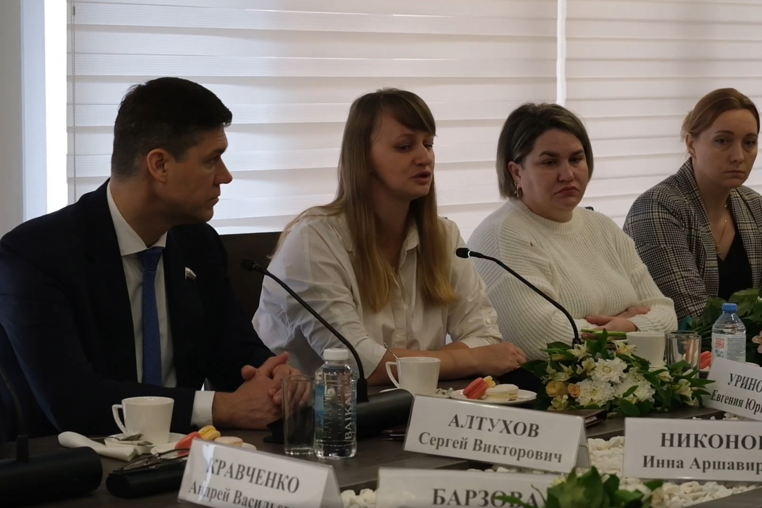 Сергей Алтухов встретился с семьями погибших участников СВО в Новороссийске: обсудили помощь и увековечение памяти