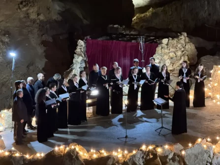 В Новоафонской пещере прошел первый весенний концерт хоровой капеллы Абхазии