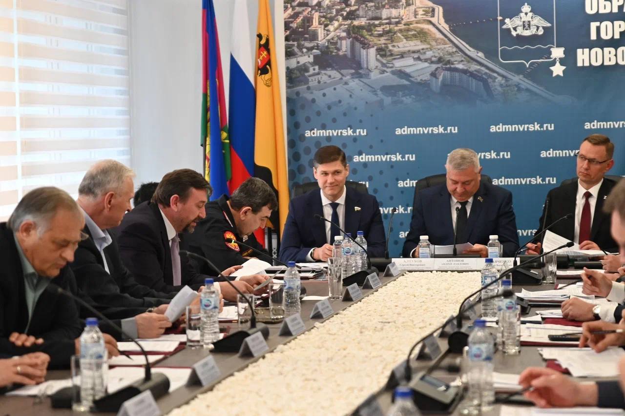 Сергей Алтухов обсудил с депутатами Новороссийска итоги форума «Единой России» и задачи предварительного голосования