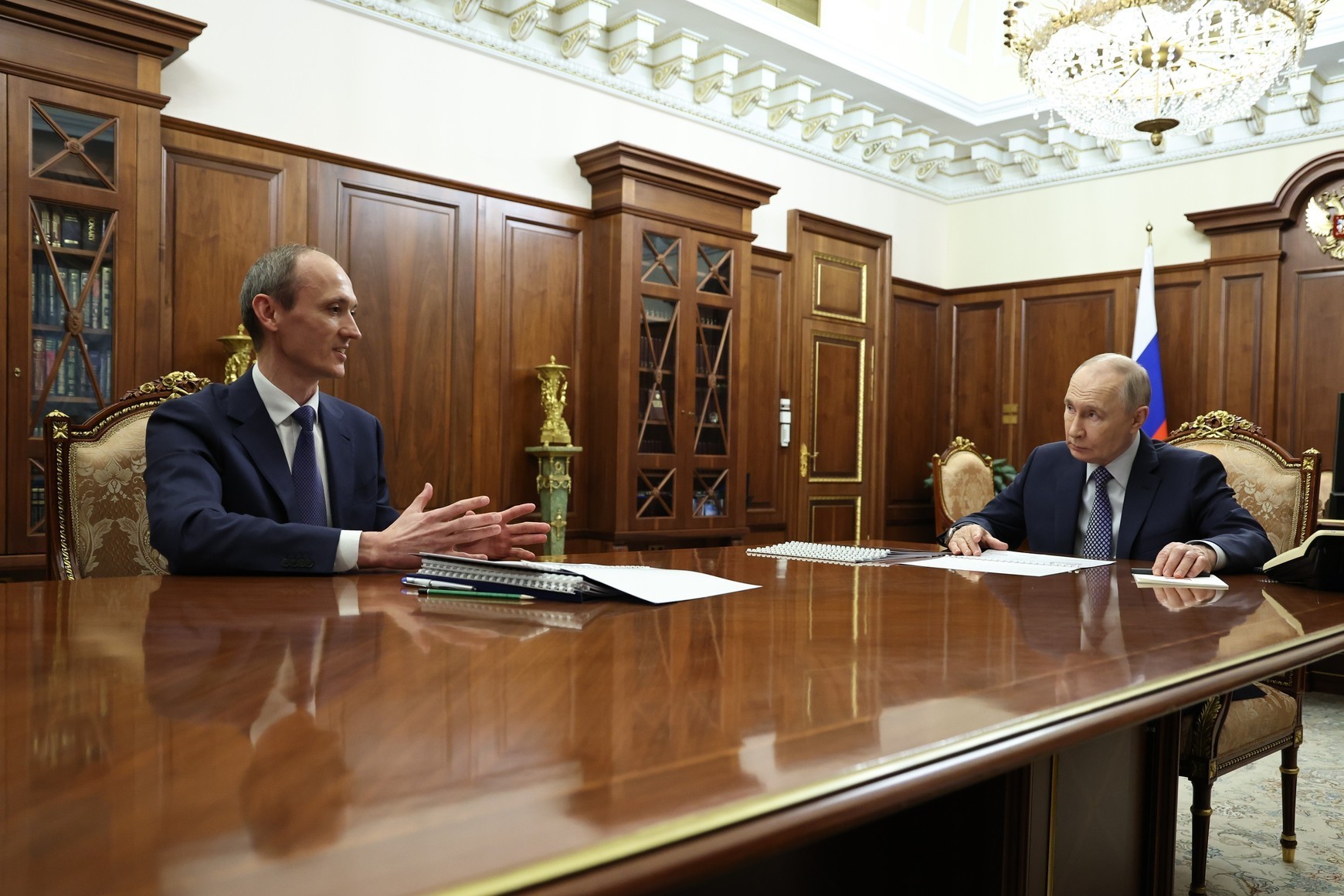 Путин поручил доработать механизм возмещения ущерба жертвам мошенников