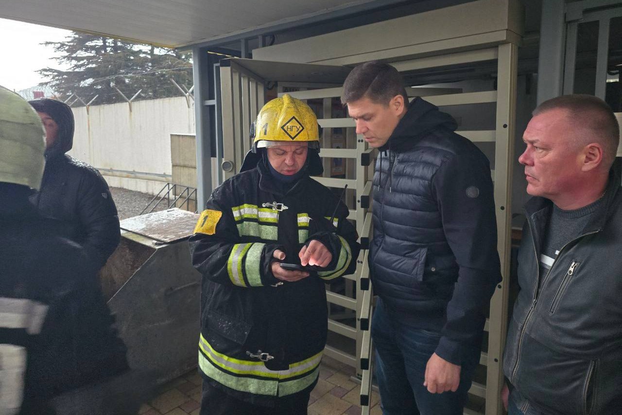 Сергей Алтухов и глава МЧС края оценили тушение пожаров в Туапсе