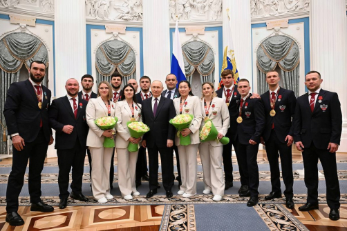 «Позорное наследие МОК осталось в прошлом»: Путин наградил боксёров из Кубани, Севастополя, Чечни и Северной Осетии