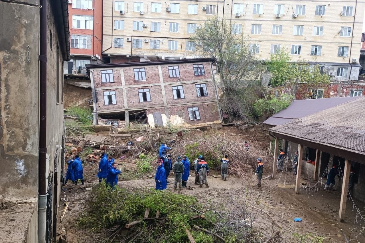 Капитальный ремонт после крупнейшего за 100 лет наводнения потребуется 1684 домам в Дагестане