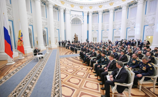 Губернатор Кондратьев поздравил выпускников «Времени героев» и рассказал об обучении финалистов краевого проекта
