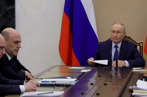 Путин поручил проверить обоснованность штрафов для муниципальных чиновников