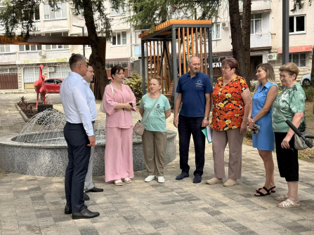 Два новых общественных пространства появились в Лазаревском по федеральным программам