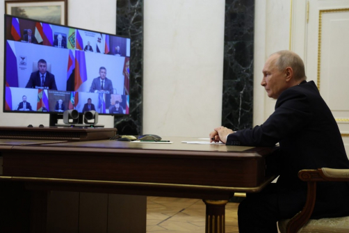 Путин призвал глав регионов ежедневно контролировать нацпроекты и поддерживать диалог с жителями