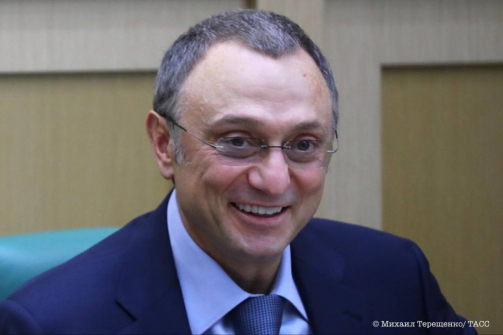 Парламент Дагестана переизбрал Сулеймана Керимова сенатором