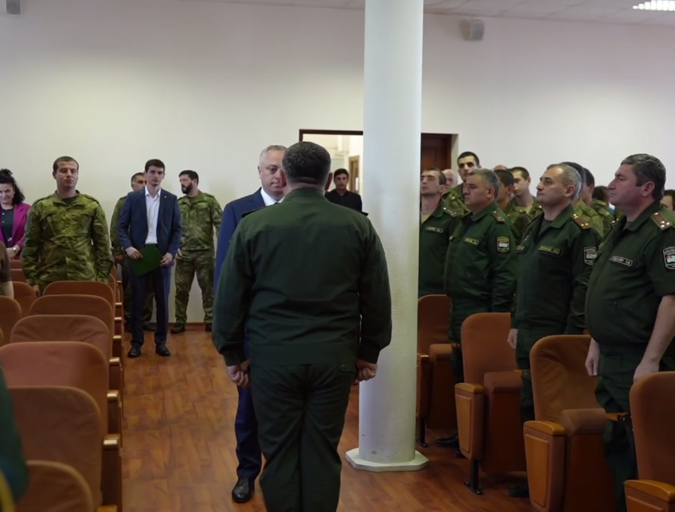 В Абхазии отмечают День Вооружённых сил