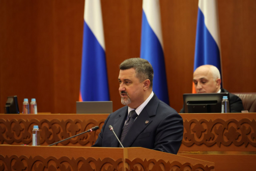 Фёдор Щукин принёс присягу и вступил в должность главы Дагестана