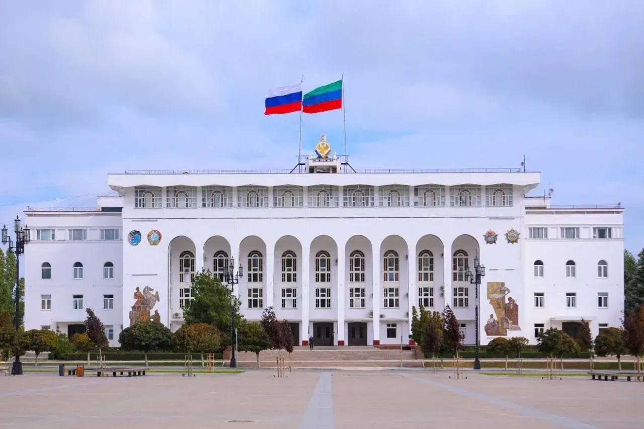 Щукин внёс в парламент Дагестана кандидатуру Рамазанова на пост премьера